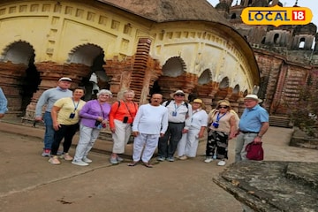 আন্তর্জাতিক পর্যটন মানচিত্রে জায়গা করে নিচ্ছে, বিদেশি পর্যটকদের ভিড় কালনায় আন্তর্জাতিক পর্যটন মানচিত্রে জায়গা করে নিচ্ছে, বিদেশি পর্যটকদের ভিড় কালনায়