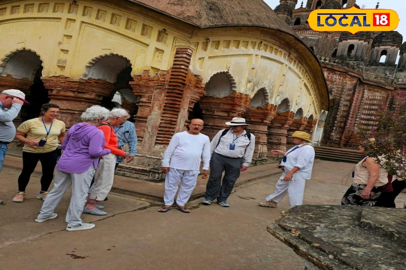 পুরপ্রধান আনন্দ দত্ত বলেন, কালনা এখন আন্তর্জাতিক পর্যটনের মানচিত্রে নিজের জায়গা তৈরি করছে। আমাদের ঐতিহ্য, সংস্কৃতি ও সৌন্দর্য বিদেশি পর্যটকদের আকৃষ্ট করছে। আমরা চাই, আগামী দিনে আরও বেশি মানুষ কালনায় আসুক, আমাদের ঐতিহ্যকে জানুক ও উপভোগ করুক। 