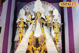 রাস পূর্ণিমায় শুধু রাধাকৃষ্ণ নয় পূজিত হন  মহিষমর্দিনী, চন্ডিমাতা থেকে কৃষ্ণ কালী