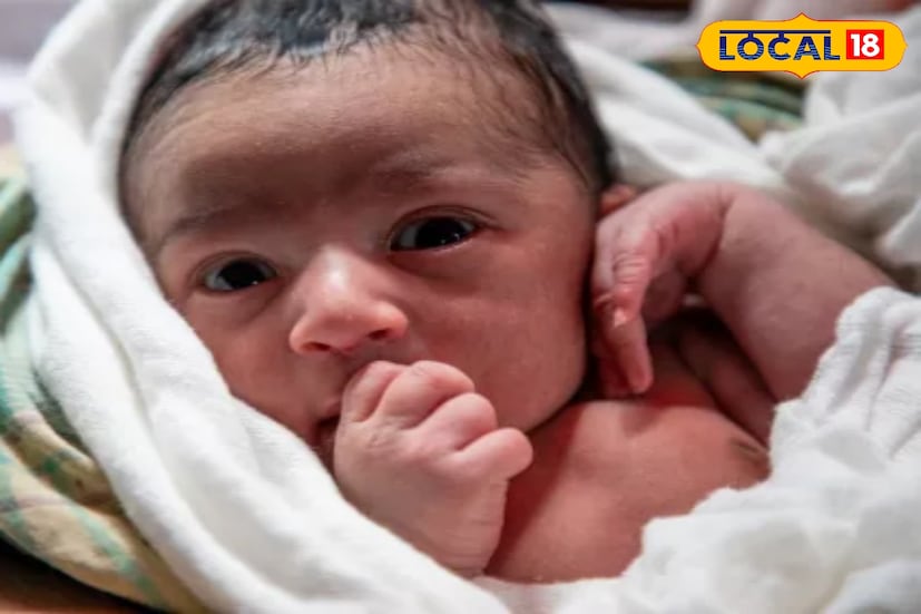 মা ও শিশুর জন্য এই ম্যাসাজ স্বস্তি দায়ক। সরসের তেল, অলিভ তেল বা আমন্ড এবং অলিভ তেল মিশিয়ে মালিশ করা যায়। এটি ত্বকের জন্যও ভালো। স্নানের পর বা ঘুমানোর আগে ঈষদুষ্ণ তেলে ম্যাসাজ করার ফলে তারা স্বস্তি পাবে এবং ভালো ঘুম আসবে।