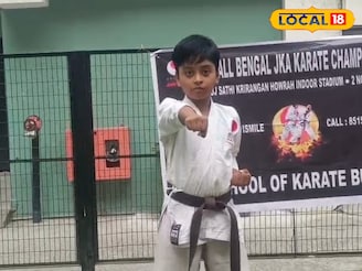 মাত্র ৯ বছর বয়সেই রাজ্যস্তরের জোড়া স্বর্ণপদক জয় বর্ধমানের ঋদ্ধির, লক্ষ্য এবার জাতীয় স্তরে