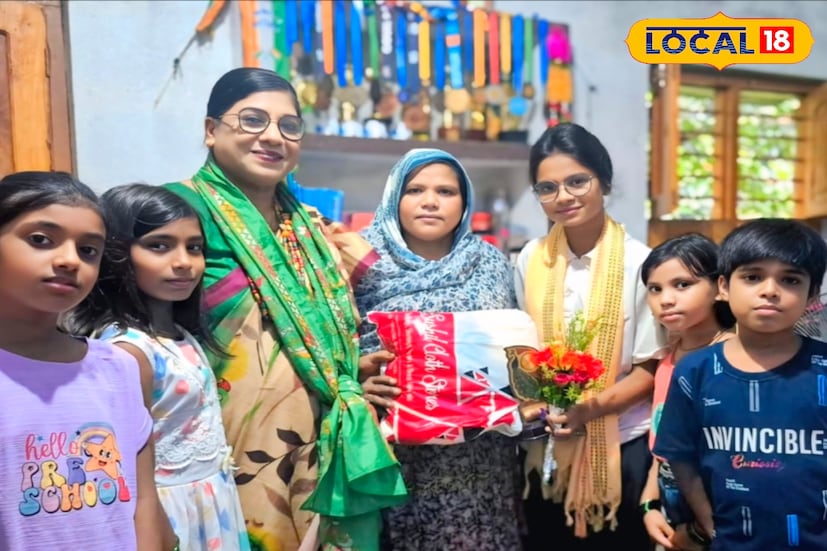 মা এলেনুর বিবি জানান, 