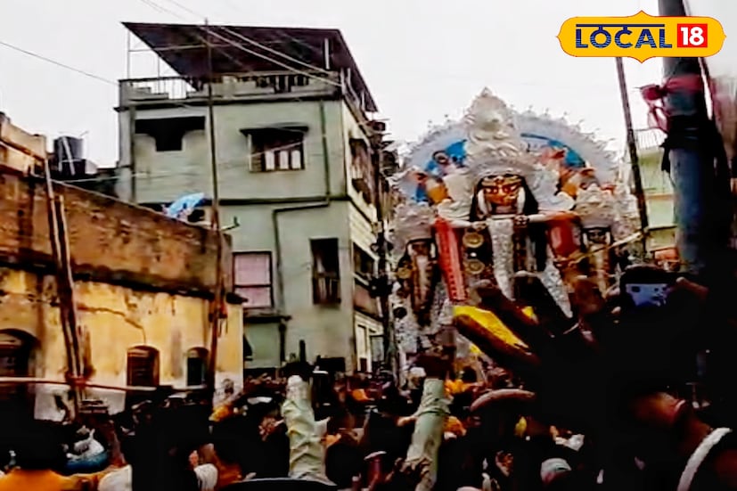 ১০৮ জন বেহারার কাঁধে চেপে মায়ের এই শোভাযাত্রা যখন শহরের পথে নামে, তখন হাজার হাজার ভক্তের উচ্ছ্বাসে মুখরিত হয়ে ওঠে গোটা নবদ্বীপ।