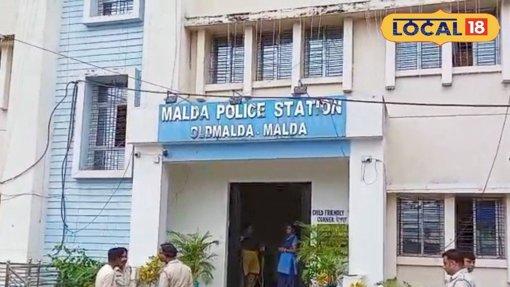 মোটরবাইক চাওয়াকে কেন্দ্র করে চরম অশান্তি, বাইক না পেয়ে ভাইকে গুলি দাদার!