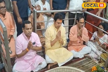 ত্রিপুরার প্রাক্তন মুখ্যমন্ত্রী বাংলার জল্পেশ মন্দিরে পুজো দিয়ে কী প্রার্থনা করলেন জানুন