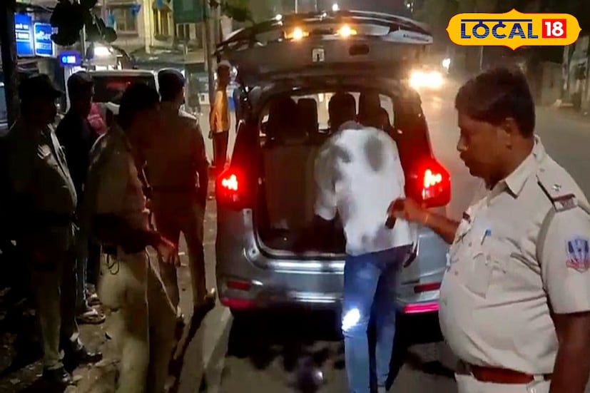 উত্তর ২৪ পরগনা, রুদ্র নারায়ণ রায়: দিল্লির বিস্ফোরণ আতঙ্কের পরই সতর্কতা জারি জেলাতেও, নড়েচড়ে বসেছে ব্যারাকপুর, বারাসাত ও বনগাঁ পুলিশ জেলা