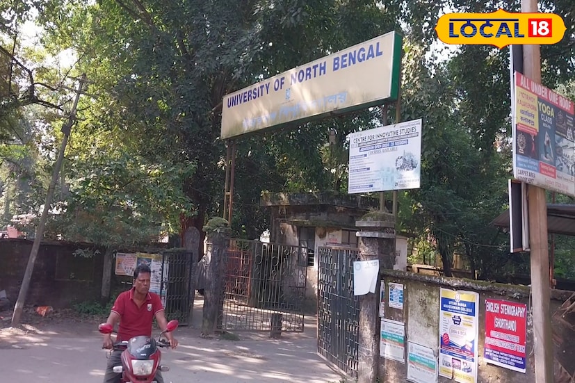 স্থানীয় সূত্রে জানা গেছে, মঙ্গলবার সকাল সাড়ে ছ’টা নাগাদ অভিষেক প্রসাদ নামের এক যুবক ভাড়াবাড়ির বাথরুমে ঢোকার সঙ্গে সঙ্গেই লেপার্ডটি ঝাঁপিয়ে পড়ে। আচমকা আক্রমণে রক্তাক্ত অবস্থায় মাটিতে লুটিয়ে পড়েন তিনি। শরীরের বিভিন্ন অংশে গভীর ক্ষত তৈরি হয়।