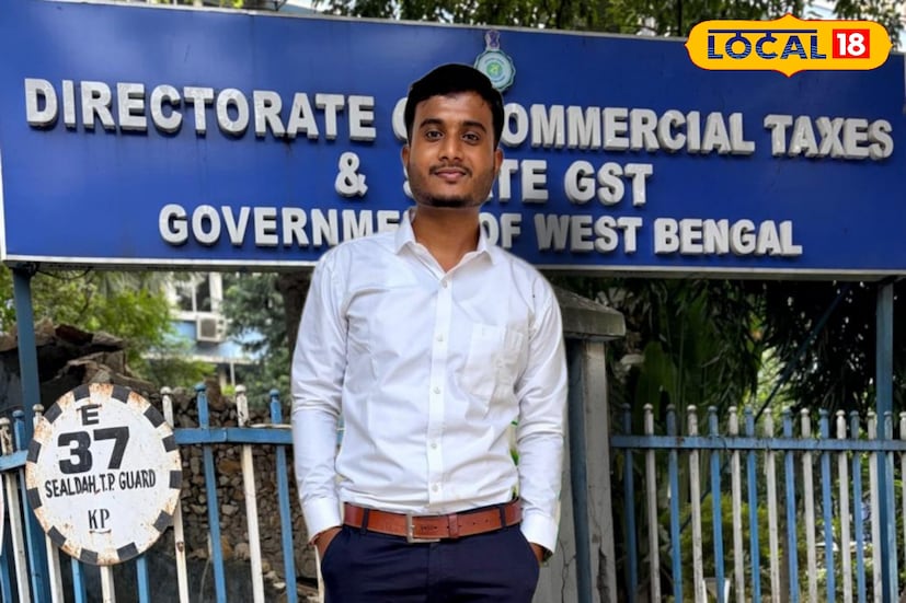 খয়রাশোল, বীরভূম, সুদীপ্ত গড়াই: বীরভূমের খয়রাশোল ব্লকের ইসগরা গ্রামের সাধারণ পরিবারের ছেলে আজ রাজ্য প্রশাসনের উচ্চপদে। বাবার ছোট্ট মুদিখানা দোকানের ছেলে সন্তু লাহা এখন রাজ্য সরকারের রাজস্ব দফতরের অ্যাসিস্ট্যান্ট কমিশনার। ওয়েস্ট বেঙ্গল সিভিল সার্ভিস (গ্রুপ A) পরীক্ষায় রাজ্যের মধ্যে রেভেনিউ সার্ভিসে ৩৩ তম স্থান অধিকার করে রাজ্যের প্রশাসনিক সার্কেলে নতুন এক উজ্জ্বল নাম যোগ করেছেন তিনি। খয়রাশোল, বীরভূম, সুদীপ্ত গড়াই: বীরভূমের খয়রাশোল ব্লকের ইসগরা গ্রামের সাধারণ পরিবারের ছেলে আজ রাজ্য প্রশাসনের উচ্চপদে। বাবার ছোট্ট মুদিখানা দোকানের ছেলে সন্তু লাহা এখন রাজ্য সরকারের রাজস্ব দফতরের অ্যাসিস্ট্যান্ট কমিশনার। ওয়েস্ট বেঙ্গল সিভিল সার্ভিস (গ্রুপ A) পরীক্ষায় রাজ্যের মধ্যে রেভেনিউ সার্ভিসে ৩৩ তম স্থান অধিকার করে রাজ্যের প্রশাসনিক সার্কেলে নতুন এক উজ্জ্বল নাম যোগ করেছেন তিনি।