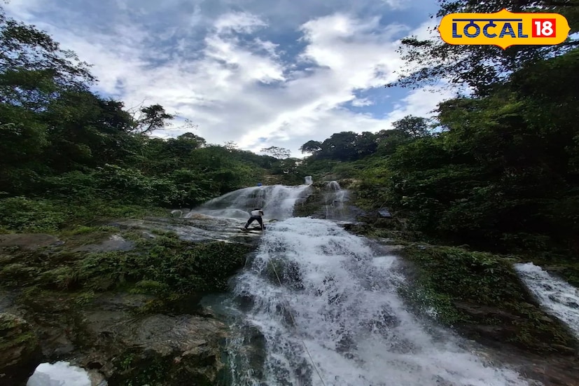 *কালিম্পং শহর থেকে প্রায় ৩০ কিলোমিটার দূরে অবস্থিত পেমলিংয়ের প্রকৃতির সৌন্দর্য এখন আরও পর্যটকবান্ধব রূপ পাচ্ছে। ঝর্ণার গর্জন, পাহাড়ের সবুজে ঘেরা পরিবেশ ও রিপলিংয়ের উত্তেজনা মিলিয়ে এক অনন্য অভিজ্ঞতা দিচ্ছে এই অঞ্চল। স্থানীয় প্রশাসনও এখানে আরও পরিকাঠামো উন্নয়নের পরিকল্পনা নিয়েছে। ভবিষ্যতে রিপলিংকে কেন্দ্র করে পেমলিংকে অন্যতম অ্যাডভেঞ্চার ট্যুরিজম হাব হিসেবে গড়ে তোলার লক্ষ্য নিয়েছে জিটিএ।