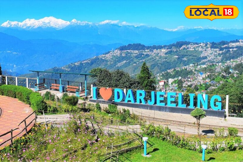 স্বল্প দিনের ভ্রমণকারীদের জন্য দার্জিলিংই এখনও সবচেয়ে জনপ্রিয় গন্তব্য। এনজেপি থেকে মাত্র কয়েক ঘণ্টার পথ। নতুনদের জন্য সাজানো রুট— হিলকার্ট রোড ধরে শুরুর পাহাড়, তারপর কার্শিয়াং পেরিয়ে দার্জিলিং ম্যাল, বাটাসিয়া লুপ, পিস প্যাগোডা, ঘুম মঠ— সবকিছুই এক-দেড় দিনের ভিতর দেখা সম্ভব। টয় ট্রেনের সিটি আর হিমালয়ের আলোর খেলা মিলিয়ে শহরটা যেন আরও নতুন হয়ে ওঠে। ছবি ও তথ্য : ঋত্বিক ভট্টাচার্য