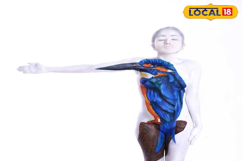 এই থিমে তিনি তুলে ধরবেন স্বাধীনতা ও নিয়ন্ত্রণের সূক্ষ্ম শৈল্পিক নিদর্শন। যেখানে দেহের ওপর রঙের রেখা জীবন্ত হয়ে উঠবে মানুষের আত্মিক অনুভূতির প্রতীক। তাঁর ক্যানভাস হিসেবে থাকবেন মডেল কস্তুরি দে