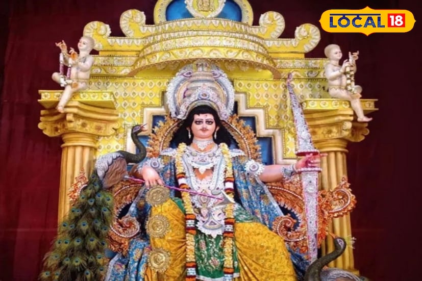 সন্তান লাভের প্রার্থনা থাকলে কার্তিক পুজোর দিন কার্তিক ঠাকুরের সামনে বাচ্চাদের একটা জামা কিনে এনে রাখতে হবে।