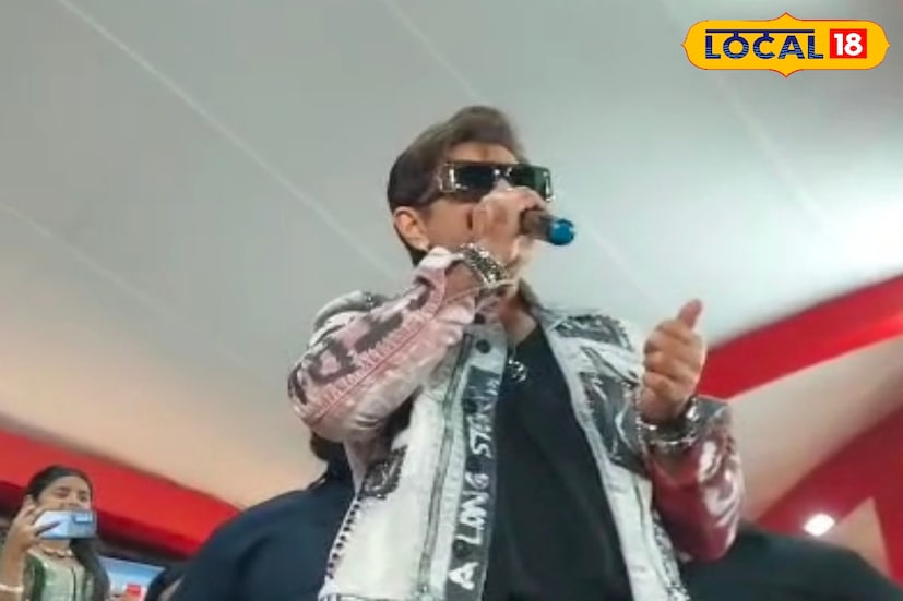 বহরমপুর হরিদাস মাটির কৃষ্ণ মাটি রামকৃষ্ণ পাগল সংঘ ময়দানে নকআউট ৮ দলীয় ফুটবল টুর্নামেন্টের আয়োজন করা হয়। অহনার উদ্যোগে ও রামকৃষ্ণ পাগল সংঘ ক্লাবের সহযোগিতায় এই ফুটবল খেলার আয়োজন করা হয়।