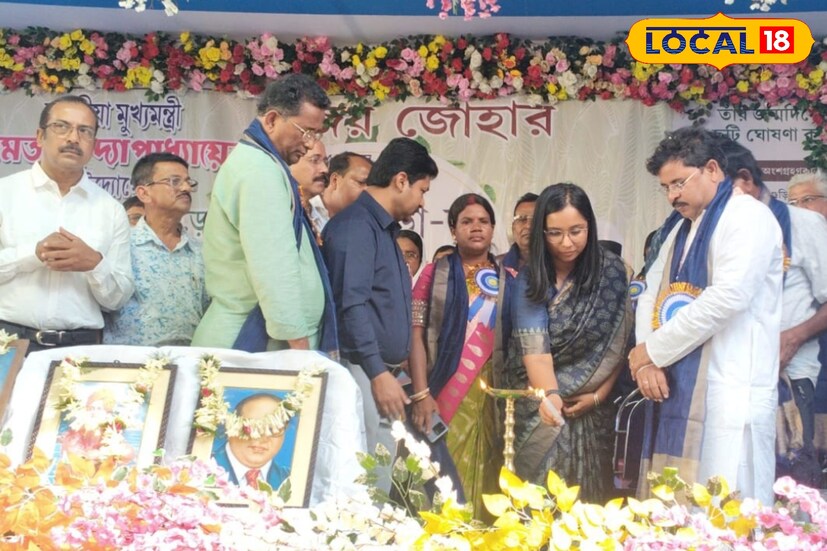 দেশের বীর স্বাধীনতা সংগ্রামী ও আদিবাসী আন্দোলনের পথিকৃত বিরসা মুন্ডার সার্ধশতবর্ষ পূর্তি উপলক্ষে বর্ণাঢ্য উদযাপন অনুষ্ঠিত হল সুন্দরবনের সন্দেশখালিতে। আদিবাসী সমাজকে মূল স্রোতে আনার সংগ্রাম থেকে ব্রিটিশবিরোধী আন্দোলনে নেতৃত্ব—বিরসা মুন্ডা আজও আদিবাসী আবেগের এক অম্লান প্রতীক। সেই বীরের স্মৃতিকে শ্রদ্ধা জানাতে তিন দিনব্যাপী অনুষ্ঠান ও ‘জোহার মেলা’র আয়োজন করে সন্দেশখালি ২নং ব্লক ও পঞ্চায়েত সমিতি।