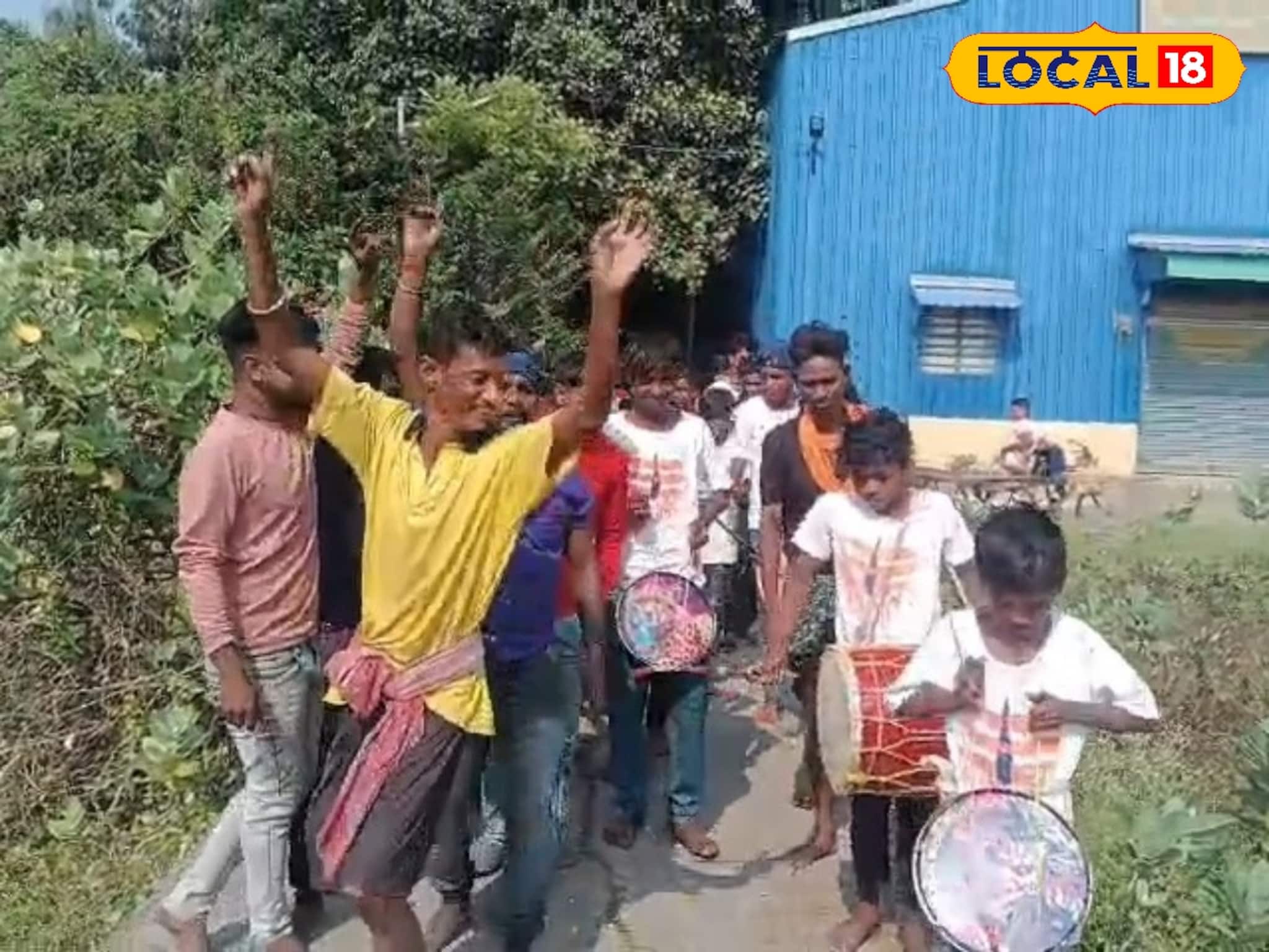 East Bardhaman News: 'শোক নয়, উল্লাসে বিদায়'! ঠাম্মার মৃত‍্যুতে ব্যান্ড জানিয়ে নেচে গেয়ে শ্মশানযাত্রা, কেন? জানলে অবাক হবেন