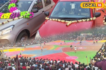 মিনি ফুটবল প্রতিযোগিতার পুরস্কার জোড়া চারচাকা-বাইক! ম্যাচ দেখতে হাওড়ায় জনসমুদ্র মিনি ফুটবল প্রতিযোগিতার পুরস্কার জোড়া চারচাকা-বাইক! ম্যাচ দেখতে হাওড়ায় জনসমুদ্র