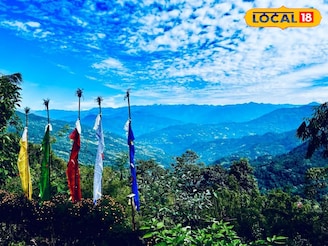 শীতের পাহাড়ে অফবিট জায়গায় ঘুরতে চান?নেওড়া ভ্যালির কোলে লুকিয়ে থাকা মাইরুং গাঁও ঘুরে আসুন