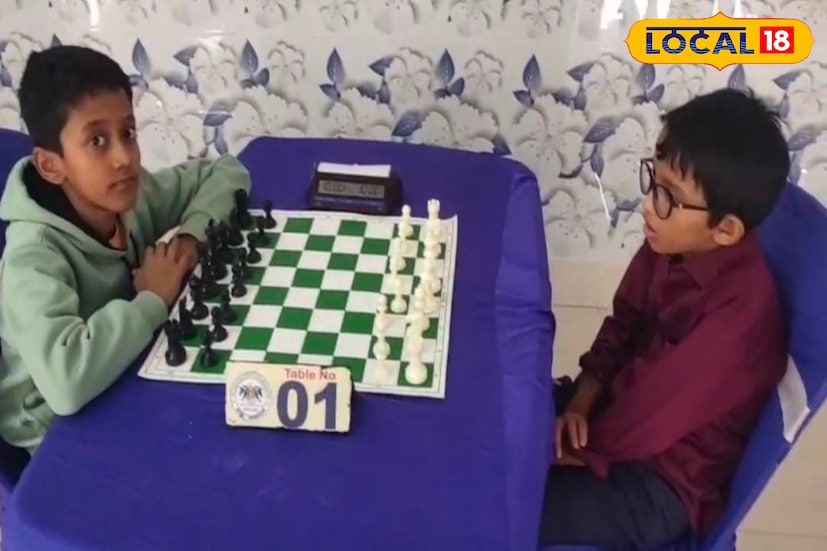 মোট ৬ রাউন্ডের খেলার আয়োজন করা হয়। ৪ টে বিভাগে মোট ৪০ জন ছাত্র ছাত্রী অংশগ্রহণ করে। অনূর্ধ্ব ৯,১১,১৩, ও ১৬ এই চার বিভাগে ছাত্রছাত্রীরা অংশগ্রহণ করে। সব বিভাগের প্রথম, দ্বিতীয়, তৃতীয় স্থান অধিকারীদেরকে নগদ মূল্য এবং একটি করে ট্রফি তুলে দেওয়া হয়। এছাড়াও অংশগ্রহণকারী সমস্ত খেলোয়ারদের সার্টিফিকেট ও মেডেল পুরস্কার হিসাবে তুলে দেওয়া হয়।