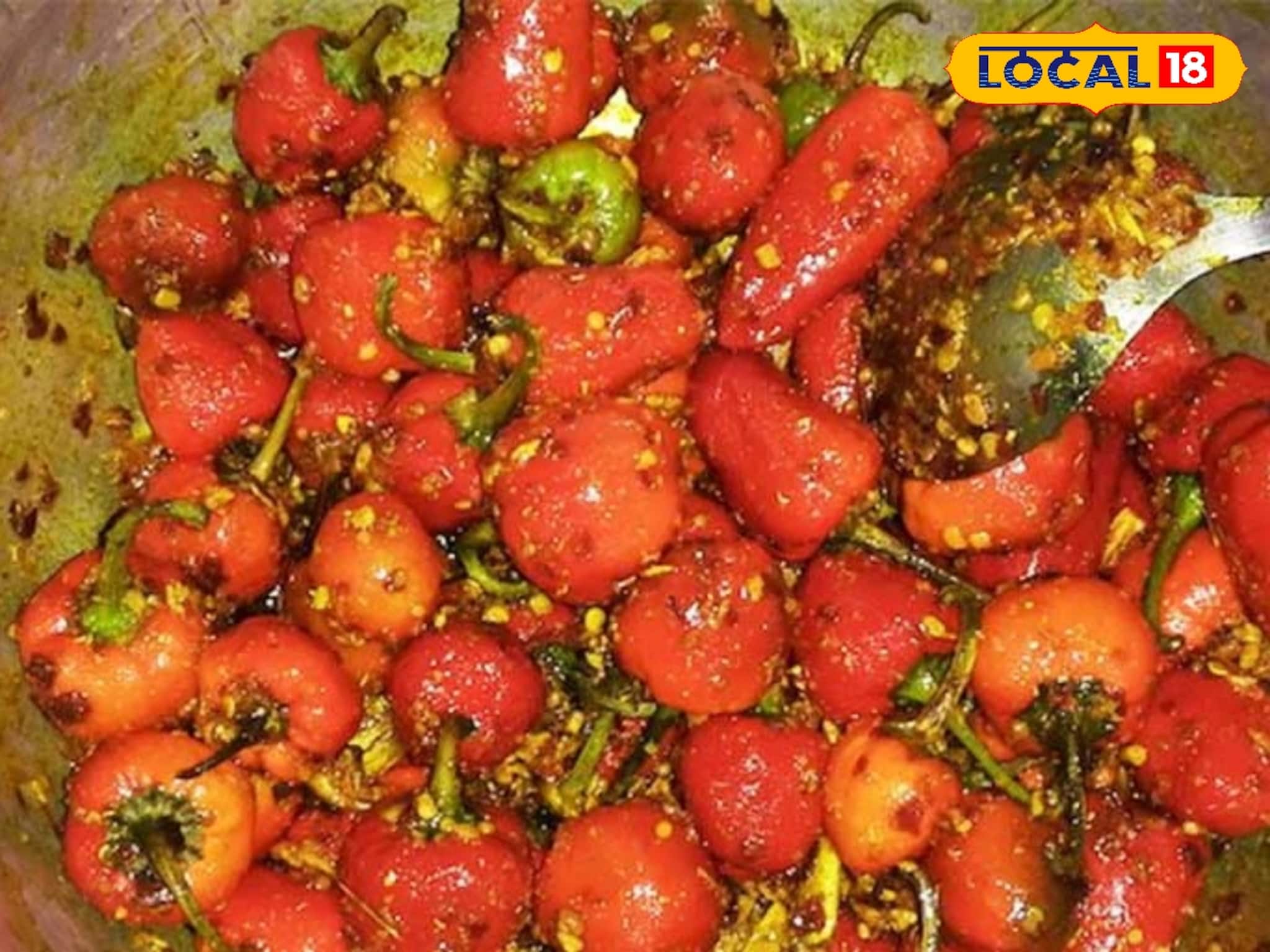 উত্তরের খাবার দক্ষিণের হেঁসেলে! শীতে তীব্র ঝাল ডোলো লঙ্কা দিয়ে ঝটপট বানান আচার, রইল রেসিপি