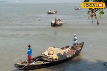 রায়পুরের কাছে হুগলি নদীতে ভয়াবহ ভাঙন! সাংসদ অভিষেকের এক নির্দেশেই মেরামতি শুরু রায়পুরের কাছে হুগলি নদীতে ভয়াবহ ভাঙন! সাংসদ অভিষেকের এক নির্দেশেই মেরামতি শুরু