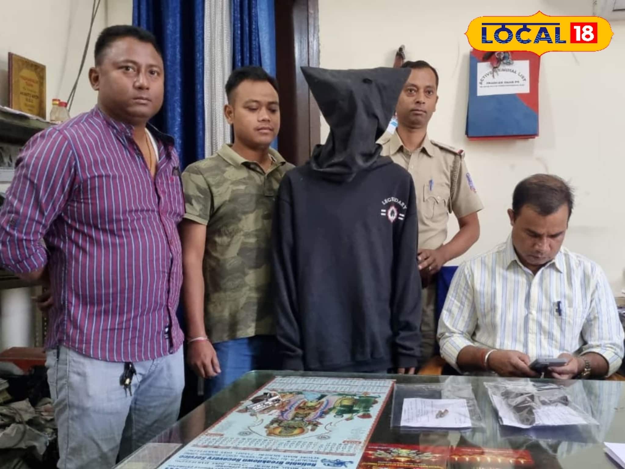 শিলিগুড়ি এসএনটি বাস টার্মিনাসে রহস্য! আমেরিকায় তৈরি আধুনিক পিস্তল-সহ ধৃত যুবক