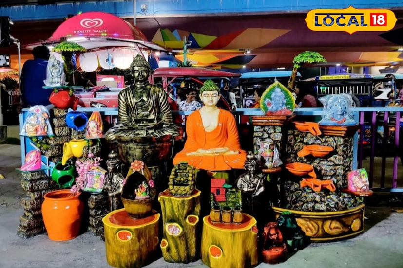 শীতের শুরুতেই নিউটাউনে শুরু হয়ে গেল হস্তশিল্প মেলা। সিটি স্কোয়ার গ্রাউন্ডে আয়োজিত এই মেলায় প্রথম দিন থেকেই উৎসাহী মানুষের ভিড় চোখে পড়ছে। (ছবি ও তথ্যঃ রুদ্র নারায়ণ রায়) শীতের শুরুতেই নিউটাউনে শুরু হয়ে গেল হস্তশিল্প মেলা। সিটি স্কোয়ার গ্রাউন্ডে আয়োজিত এই মেলায় প্রথম দিন থেকেই উৎসাহী মানুষের ভিড় চোখে পড়ছে। (ছবি ও তথ্যঃ রুদ্র নারায়ণ রায়)