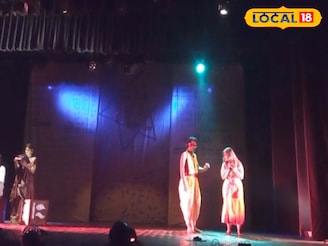 জয়নগরে চলছে নাট্যমেলা! শীতের আমেজ গায়ে মেখে ডুবে যান নাটক দেখার আনন্দে