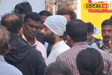 মাথায় সাদা টুপি, হঠাৎই রাস্তায় অরিজিৎ সিং! করাবেন বিশেষ ওয়ার্কশপ, দেখেই হইচই পড়ে গেল