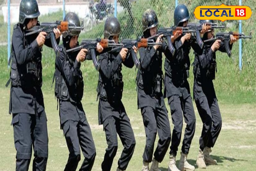 আবেদনের ক্ষেত্রে প্রয়োজনীয় নথিপত্র স্ক্যান করে অনলাইনে জমা দিতে হবে। আবেদন ফি ধার্য হয়েছে ৬৫০ টাকা। আগামী ১৬ ডিসেম্বর পর্যন্ত আবেদন করা যাবে। বিস্তারিত জানতে প্রার্থীদের মূল বিজ্ঞপ্তি পড়ার পরামর্শ দেওয়া হয়েছে। ছবি ও তথ্য : ঋত্বিক ভট্টাচার্য