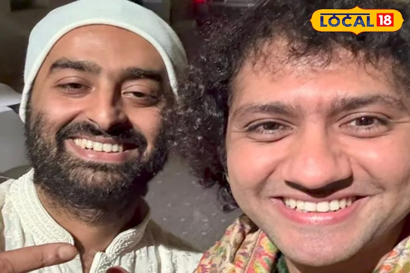 ওজাস আধিয়া একজন বিখ্যাত ভারতীয় তবলা বাদক এবং প্রাক্তন শিশু প্রতিভা, যিনি ভারতের সর্বকনিষ্ঠ তবলা বাদক হিসাবে লিমকা বুক অফ রেকর্ডস-এ স্থান পেয়েছেন। ১৯৯৩ সালের সংস্করণে ভারতের সর্বকনিষ্ঠ তবলা বাদক হিসাবে তাঁর নাম উল্লেখ করা হয়।