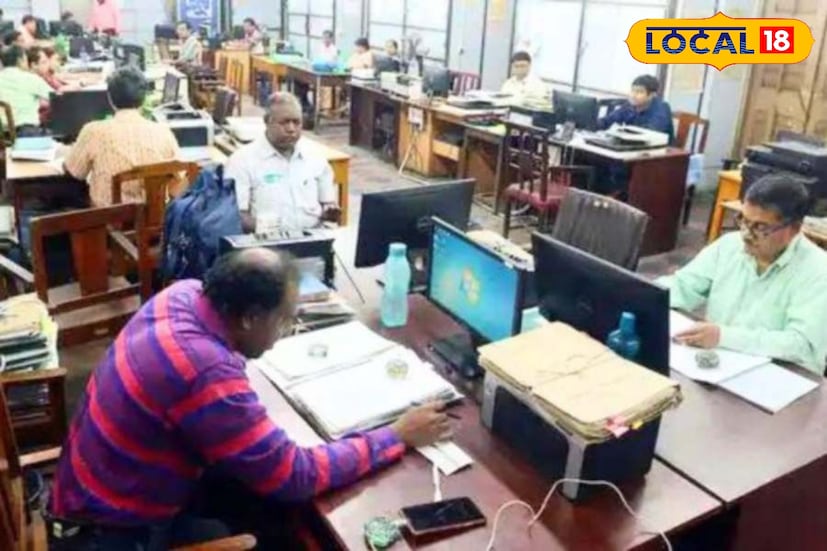 মোট চারটি শূন্যপদ রয়েছে এই সেন্টারে। বেতনের ক্ষেত্রে পুরোটই পদের উপর নির্ভরশীল। বিজ্ঞপ্তিতে গিয়ে দেখতে পাবেন সেখানে লেখা রয়েছে নিউট্রিশনিস্ট পদে বেতন সবচেয়ে বেশি। এক্ষেত্রে মাসে ২৫,০০০ টাকা করে পাবেন। মেডিক্যাল সোশ্যাল ওয়ার্কার পদে মাসে ১৮,০০০ টাকা স্যালারি। অ্যাটেন্ডেন্ট পদের বেতন মাসে ৫,০০০ টাকা।