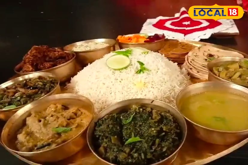 এবার দিঘার জগন্নাথ মন্দির থেকেই পাওয়া যাবে ব্রেকফাস্ট, লাঞ্চ, ডিনার। হোটেলে বসে অর্ডার করলেই আপনার কাছে পৌঁছে দেবে মন্দির কর্তৃপক্ষ। দিঘা জগন্নাথ মন্দির উদ্বোধন হওয়ার পরে থেকেই পর্যটকদের সংখ্যা দ্বিগুণ বৃদ্ধি পেয়েছে। দিঘায় আগত ভক্তদের কথা মাথায় রেখে এমন সিদ্ধান্ত নিয়েছে মন্দির কর্তৃপক্ষ। সকালের ব্রেকফাস্ট থেকে রাতের ডিনার সবটাই এখন আপনি দিঘা জগন্নাথ মন্দির থেকে পাবেন। (তথ্য ও ছবি : মদন মাইতি)