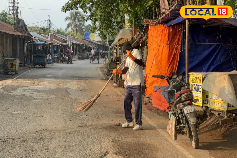 কেন এই বিশাল দায়িত্ব একাই নিজের কাঁধে নিলেন? এই প্রশ্নের উত্তরে সনৎ কুমার মণ্ডল জানান, তিনি ব্যবসা করেন আর সেই কারণে দিনভর বসে থাকতে হয়। বসে থাকলে শরীর খারাপ হওয়াই স্বাভাবিক। তাই এমন কোনও কাজ করতে চেয়েছিলেন যা শরীরচর্চার পাশাপাশি সমাজেরও উপকার করবে। পরিবেশকে পরিষ্কার রেখে মানুষের কাছে বার্তা পৌঁছে দেওয়াই তাঁর উদ্দেশ্য।