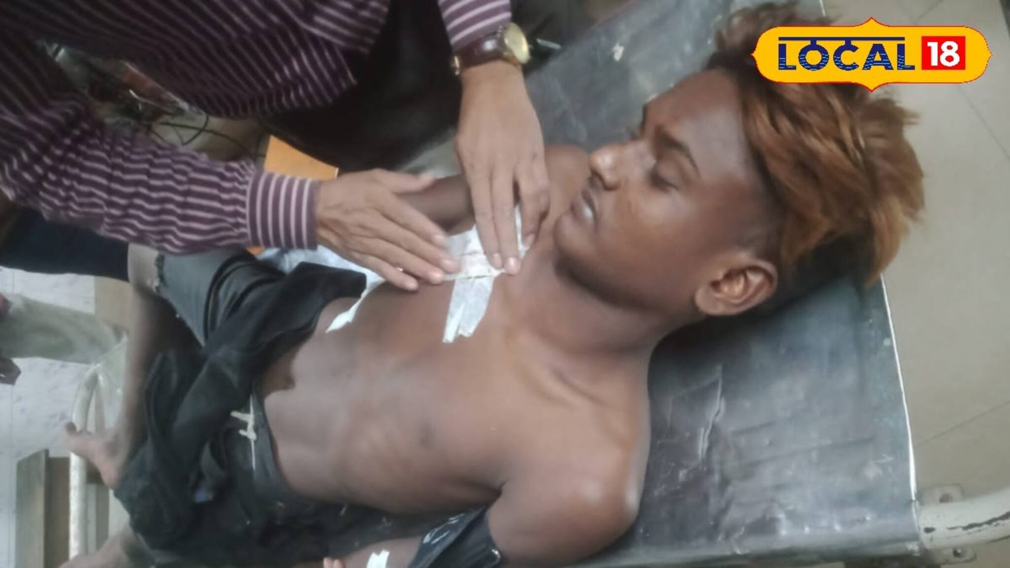 প্রকাশ্য বাজারে  মহেশতলায় মুরগির দোকানে যুবকের পেটে বুকে ছুরি, গ্রেফতার অভিযুক্ত