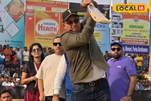 Virender Sehwag: বর্ধমানে 'নজফগড়ের নবাব' বীরেন্দ্র সেহবাগ! গান গেয়ে দর্শকদের মুগ্ধ করলেন তারকা ক্রিকেটার