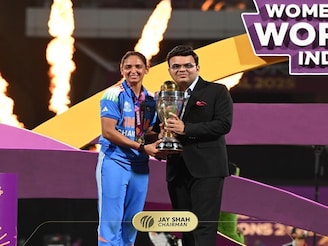 বিশ্বচ্যাম্পিয়ন হরমনপ্রীতরা, ভারত কত টাকা পাবে? বিসিসিআই দারুণ বোনাস দিচ্ছে