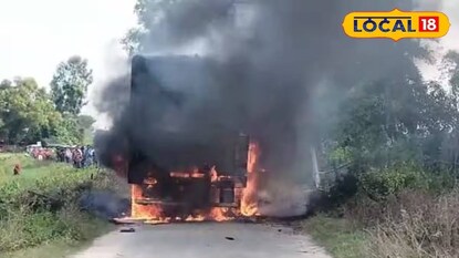 ঘাতক লরিতে আগুন লাগিয়ে দেয় উত্তেজিত জনতা ঘাতক লরিতে আগুন লাগিয়ে দেয় উত্তেজিত জনতা