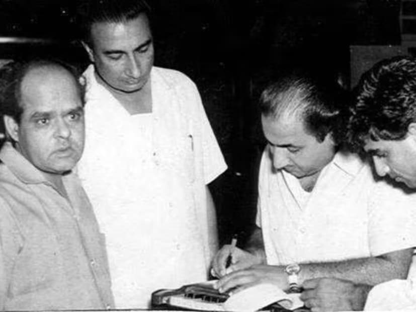 তবে তাঁর স্বপ্ন ছিল আরও বড়৷ তিনি ১৯৪৮ সালে মুম্বইতে হিন্দি চলচ্চিত্রের সঙ্গীত পরিচালক হিসাবে কাজ খুঁজতে শুরু করেন৷ রোশন সিঙ্গার (১৯৪৯) ছবিতে খাজা খুরশিদ আনোয়ারের সহকারী হিসাবে কাজ করেছিলেন।