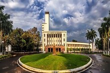 মাসিক বেতন ৫৫,০০০ টাকা, আইআইটি খড়গপুরে চাকরির সুবর্ণ সুযোগ বিশদে জেনে আবেদন করুন