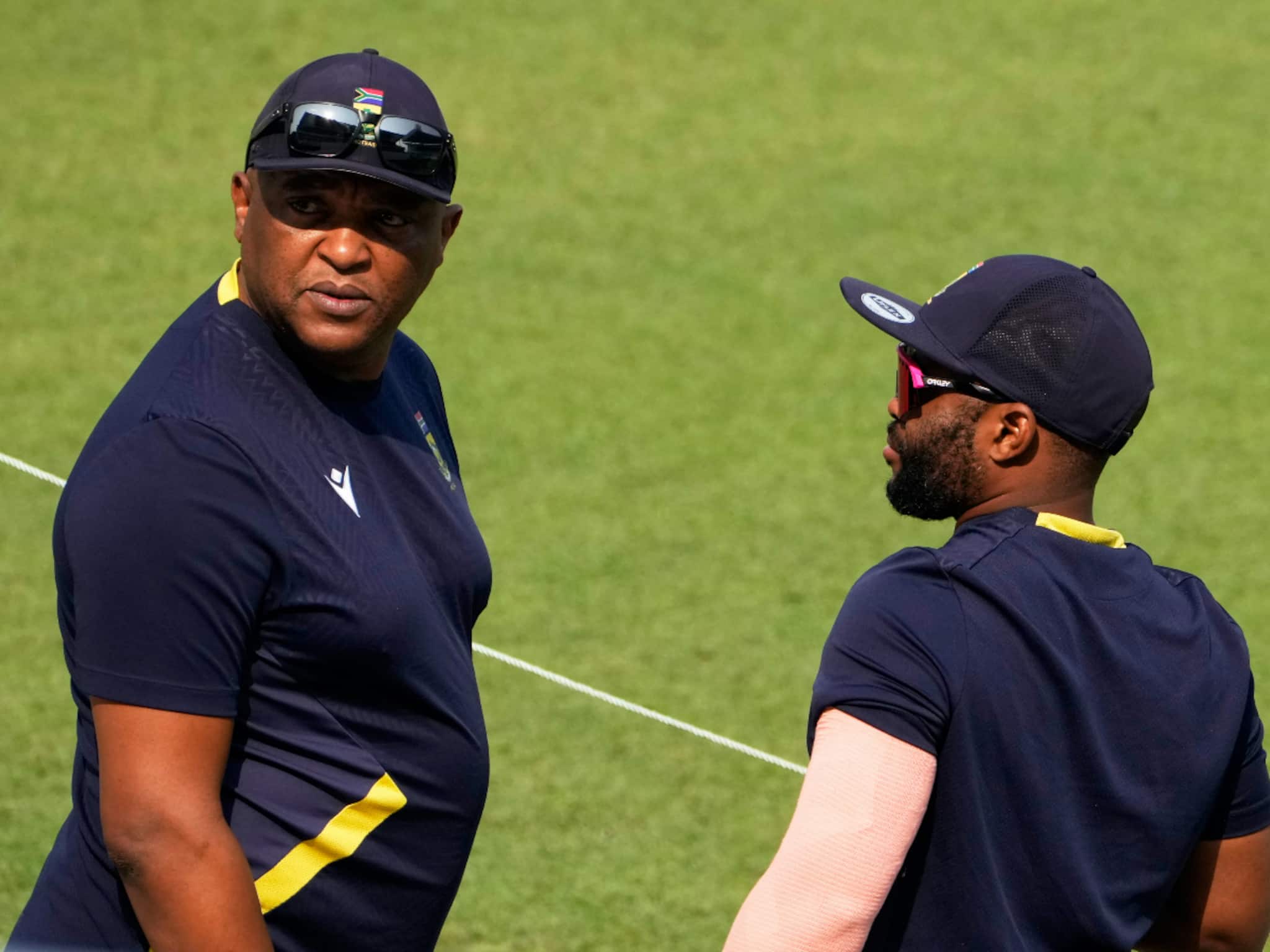 IND vs SA: 'ভারতের অস্ত্রেই ভারতকে হারাতে আমরা তৈরি...', ইডেন টেস্টের আগে হুঁশিয়ারি প্রোটিয়া কোচের