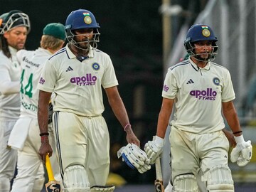 হোয়াইটওয়াশ! ৪০৮ রানে হেরে দক্ষিণ আফ্রিকার বিরুদ্ধে দ্বিতীয় টেস্টেও আত্মসমর্পণ গম্ভীরদের