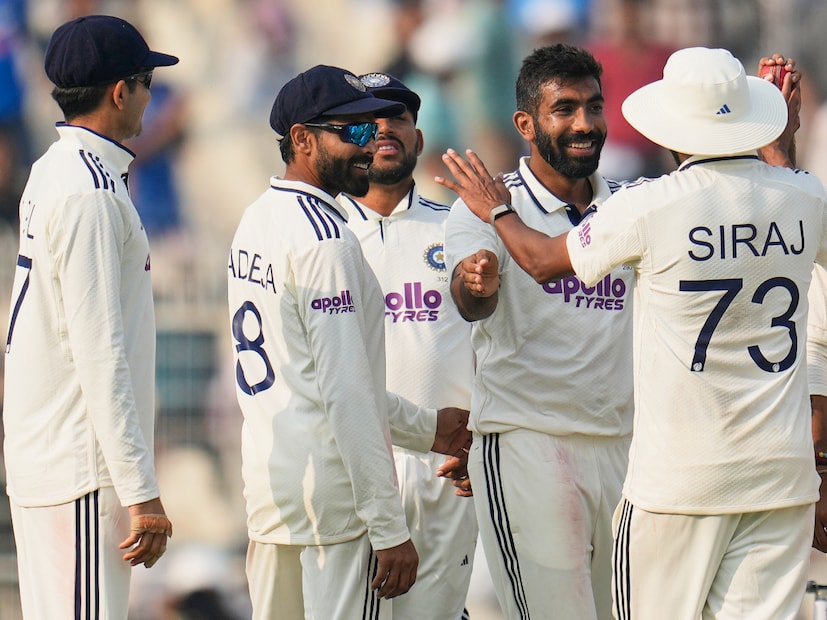 কলকাতা টেস্টে পাওয়া এই করুণ হার ভারতকে সিরিজ হারের মুখে ঠেলে দিয়েছে। দুই ম্যাচের সিরিজ হওয়ায় ভারত আর সিরিজ জিততে পারবে না। এর ফলে ডব্লিউটিসি ২০২৫–২৭ চক্রে ভারতের অবস্থান একটু সমস্যা পড়ে গিয়েছে। ইতিমধ্যে অর্ধেক পথ পার করে দলটি মাত্র একটি সিরিজ জিততে পেরেছে।