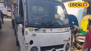 ধৃত মালবাহী গাড়ি