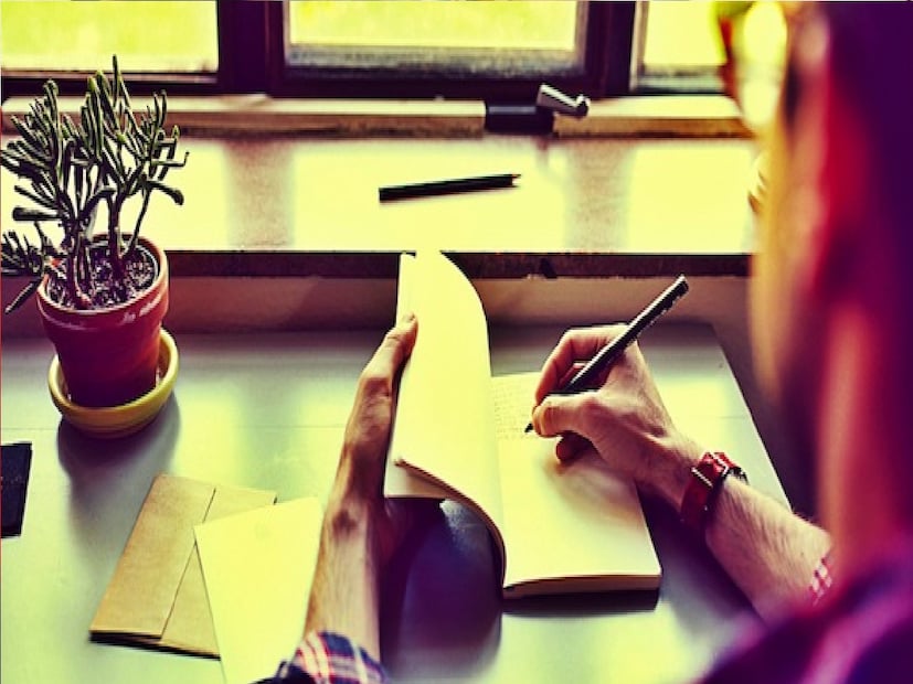 *সংরক্ষিত প্রার্থীদের বয়সসীমায় ছাড় রয়েছে। কোনও পদের জন্য চাকরিপ্রার্থীদের শুধু ইন্টারভিউ নেওয়া হবে। আবার কোনও পদে নিয়োগের ক্ষেত্রে লিখিত পরীক্ষাও হবে। চাকরিপ্রার্থীদের অভিজ্ঞতা ও শিক্ষাগত যোগ্যতার উপর নম্বর রয়েছে। প্রকাশিত বিজ্ঞপ্তিতে বলা হয়েছে, অনলাইনে ফর্ম পূরণের সময় চাকরিপ্রার্থীদের সতর্ক থাকতে হবে।