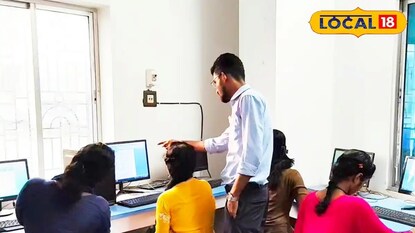 আবেদন করতে হলে আগ্রহী প্রার্থীদের সরাসরি কাঁথি উৎকর্ষ বাংলা কেন্দ্রে উপস্থিত হতে হবে। সঙ্গে রাখতে হবে একটি পাসপোর্ট সাইজের ছবি, বয়সের প্রমাণপত্র, শিক্ষাগত যোগ্যতার শংসাপত্র, আধার কার্ড এবং ব্যাংক অ্যাকাউন্টের নথিপত্র। কাঁথি উৎকর্ষ বাংলা সেন্টারের ম্যানেজার রাজীব খানরা জানান, “উৎকর্ষ বাংলা প্রকল্পের মাধ্যমে সাধারণ পরিবার থেকে আসা বহু ছেলে-মেয়ে আজ কর্মসংস্থান পেয়েছেন। আমরা চাই আরও বেশি মানুষ এই সুযোগের সদ্ব্যবহার করুন।” আবেদন করতে হলে আগ্রহী প্রার্থীদের সরাসরি কাঁথি উৎকর্ষ বাংলা কেন্দ্রে উপস্থিত হতে হবে। সঙ্গে রাখতে হবে একটি পাসপোর্ট সাইজের ছবি, বয়সের প্রমাণপত্র, শিক্ষাগত যোগ্যতার শংসাপত্র, আধার কার্ড এবং ব্যাংক অ্যাকাউন্টের নথিপত্র। কাঁথি উৎকর্ষ বাংলা সেন্টারের ম্যানেজার রাজীব খানরা জানান, “উৎকর্ষ বাংলা প্রকল্পের মাধ্যমে সাধারণ পরিবার থেকে আসা বহু ছেলে-মেয়ে আজ কর্মসংস্থান পেয়েছেন। আমরা চাই আরও বেশি মানুষ এই সুযোগের সদ্ব্যবহার করুন।”