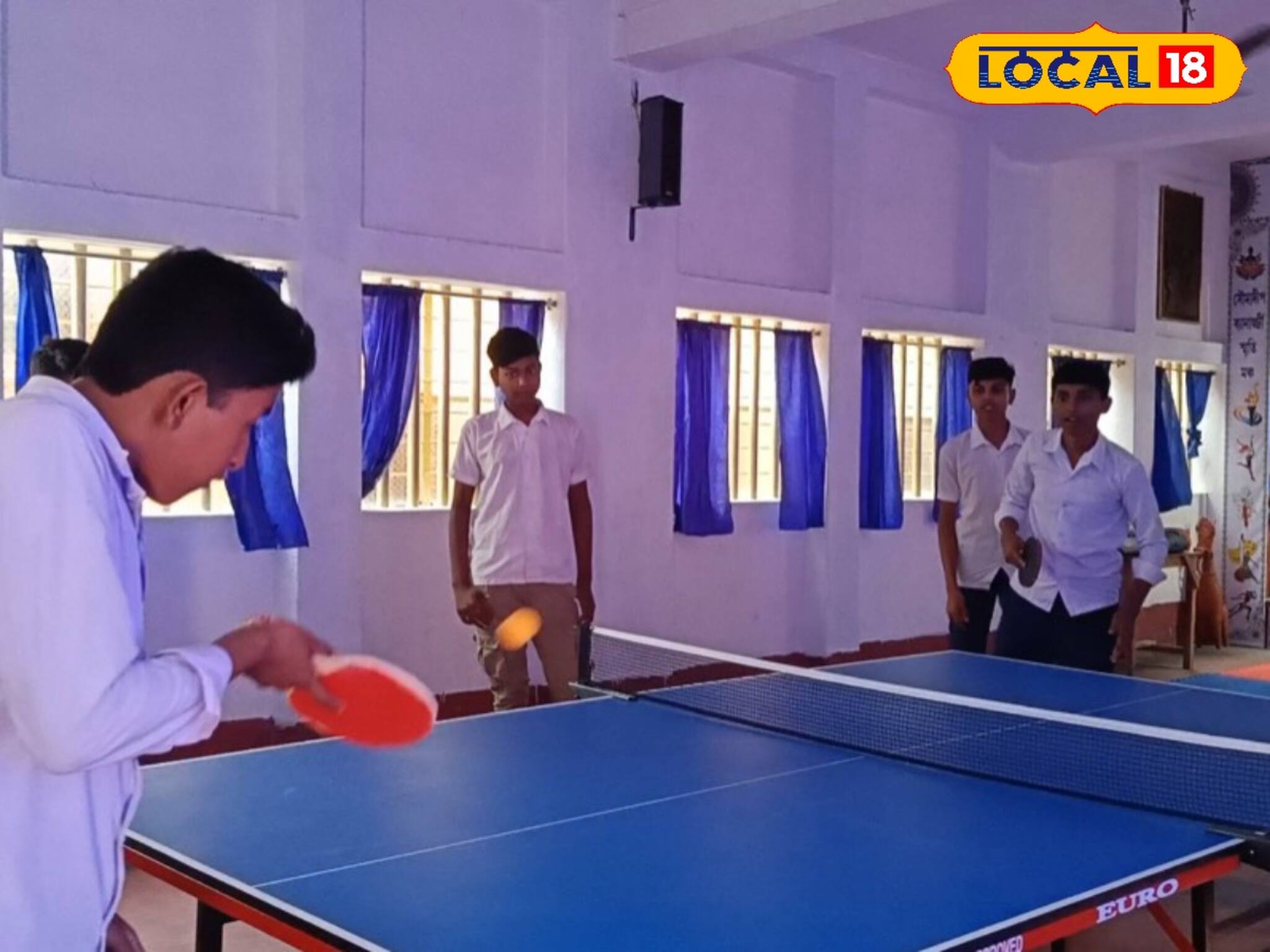 ইনডোর গেম থেকে অডিও-ভিজুয়াল ক্লাস! সুন্দরবনের প্রত্যন্ত স্কুল হার মানাবে কলকাতার চাকচিক্য