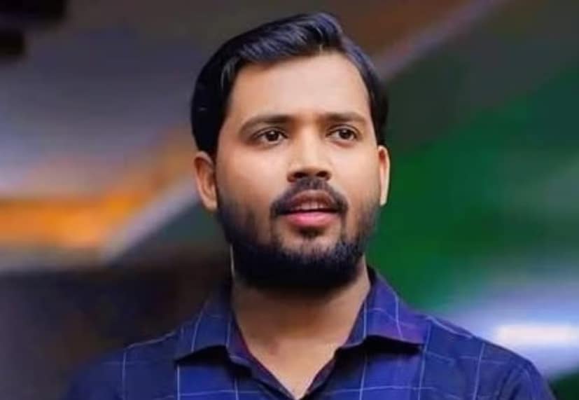 এছাড়াও, বমির ওষুধ পাওয়া যায়, যা ডাক্তারের পরামর্শ অনুযায়ী সঙ্গে রাখা যেতে পারে। খান স্যার আরেকটি মজার সমাধান শেয়ার করেছেন- একটি মোবাইল গেম চোখের গতিবিধির সঠিক তথ্য প্রদান করে, এটাও অনেকের কাজে আসতে পারে। (Representational Image)