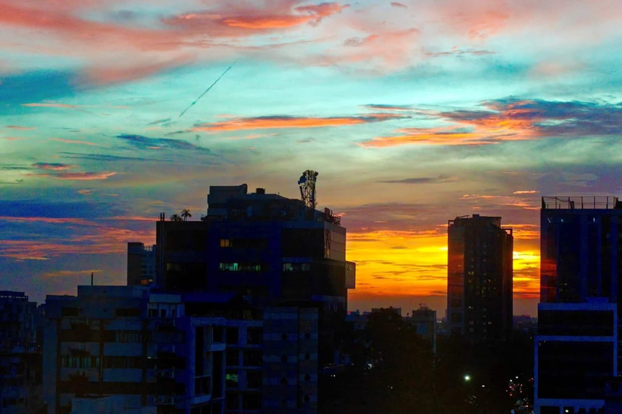Cyclone Senyar Update: উত্তর-পশ্চিমে ক্রমশ এগোচ্ছে নিম্নচাপ, বুধবারের মধ্যে এটি ঘূর্ণিঝড়ে পরিণত হতে পারে! বাংলায় এর কী প্রভাব পড়তে পারে, জেনে নিন Cyclone Senyar Update: উত্তর-পশ্চিমে ক্রমশ এগোচ্ছে নিম্নচাপ, বুধবারের মধ্যে এটি ঘূর্ণিঝড়ে পরিণত হতে পারে! বাংলায় এর কী প্রভাব পড়তে পারে, জেনে নিন