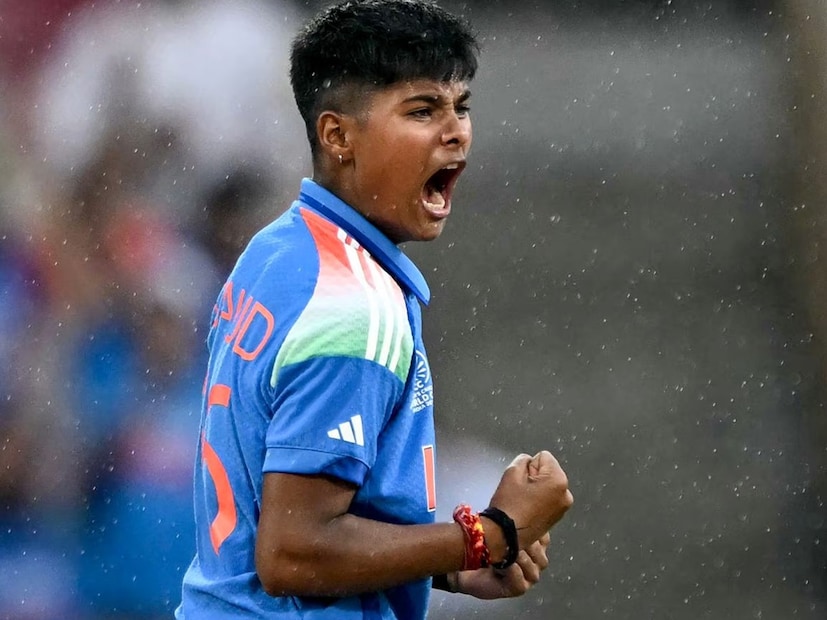 মধ্যপ্রদেশ সরকার মহিলা ক্রিকেট বিশ্বকাপ জয়ী দলের সদস্য ক্রান্তি গৌড়ের জন্য ১ কোটি টাকা পুরস্কার ঘোষণা করেছে। মুখ্যমন্ত্রী ড. মোহন যাদব এই পুরস্কার ঘোষণা করে বলেছেন যে, মধ্যপ্রদেশ এবং সমগ্র দেশ তাদের মেয়েদের জন্য গর্বিত।