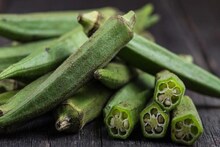 What should not eat with Ladyfinger: ঢেঁড়সের সঙ্গে করলা, মুলো-সহ ৬ খাবার ভুলেও মুখে তুলবেন না, শরীর ভরবে বিষাক্ত উপাদানে, উপকারের পরিবর্তে অনেক ক্ষতি